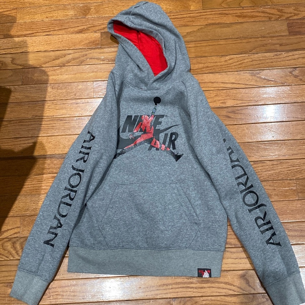 Nike boys large Air Jordan gray hoodie
